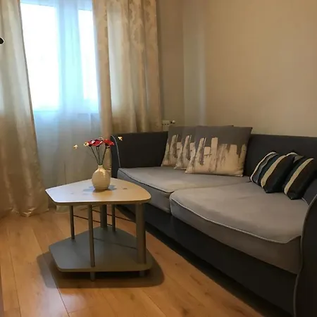 Maison 214 Aparthotel